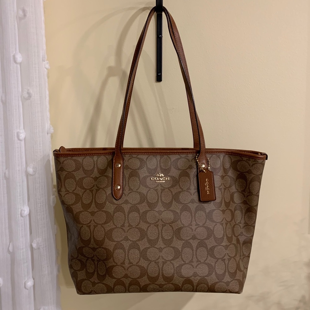 💞 Leather Coach Tote!! 💞